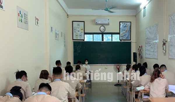 Chi phí học tiếng Nhật đi xuất khẩu lao động