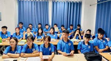 Thuận lợi và khó khăn khi đi du học bằng tiếng Anh